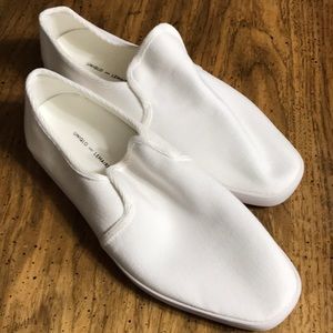 NWOTS Uniqlo Slip-on Sneakers!